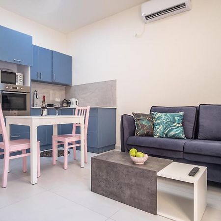 Port City Haifa - Luxury Apartments 50 Mtrs From The Beach Eksteriør bilde