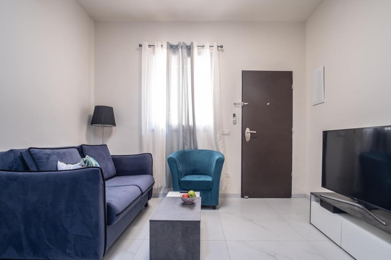 Port City Haifa - Luxury Apartments 50 Mtrs From The Beach Eksteriør bilde